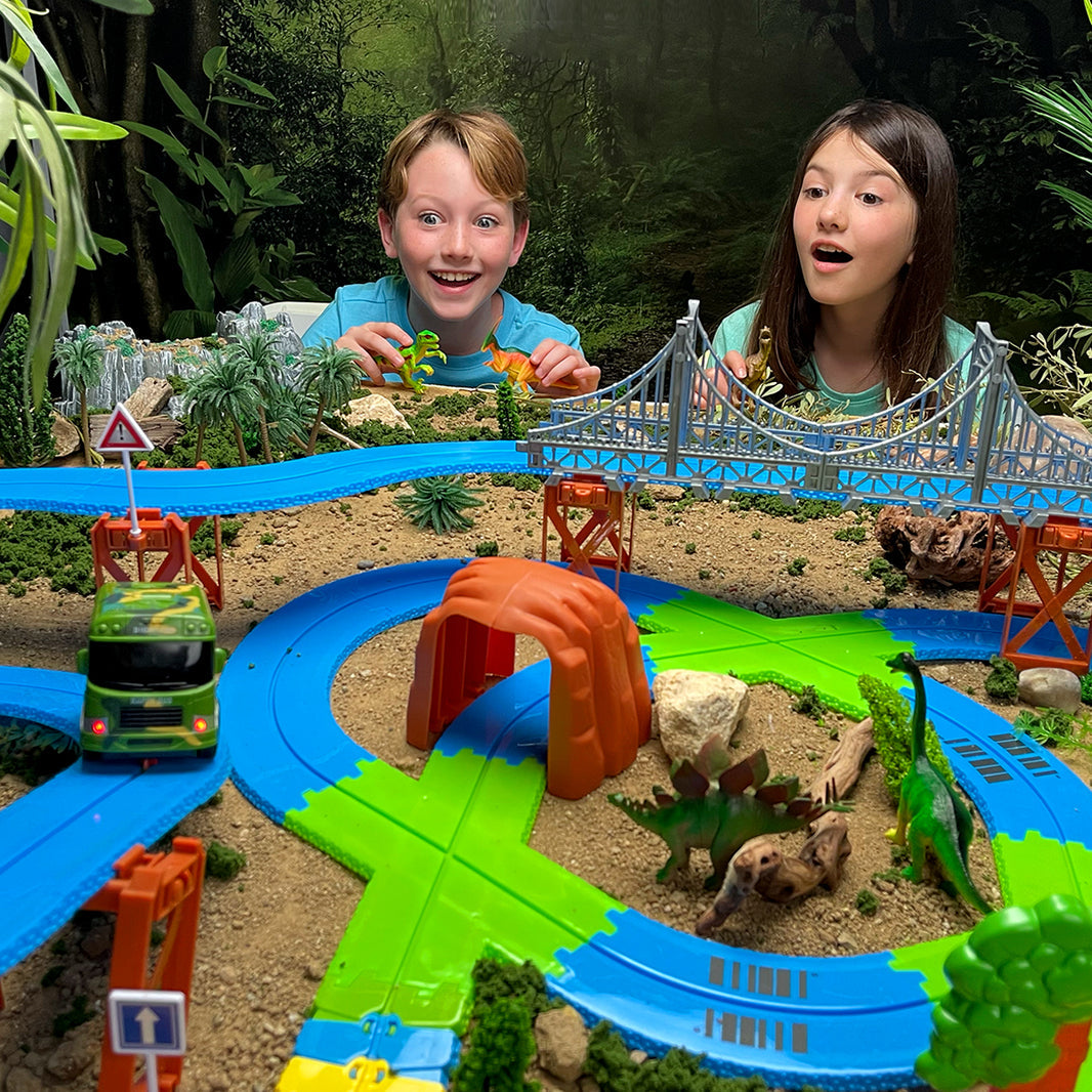 Dino Safari Galaxy Flex-Track (115 Piece)