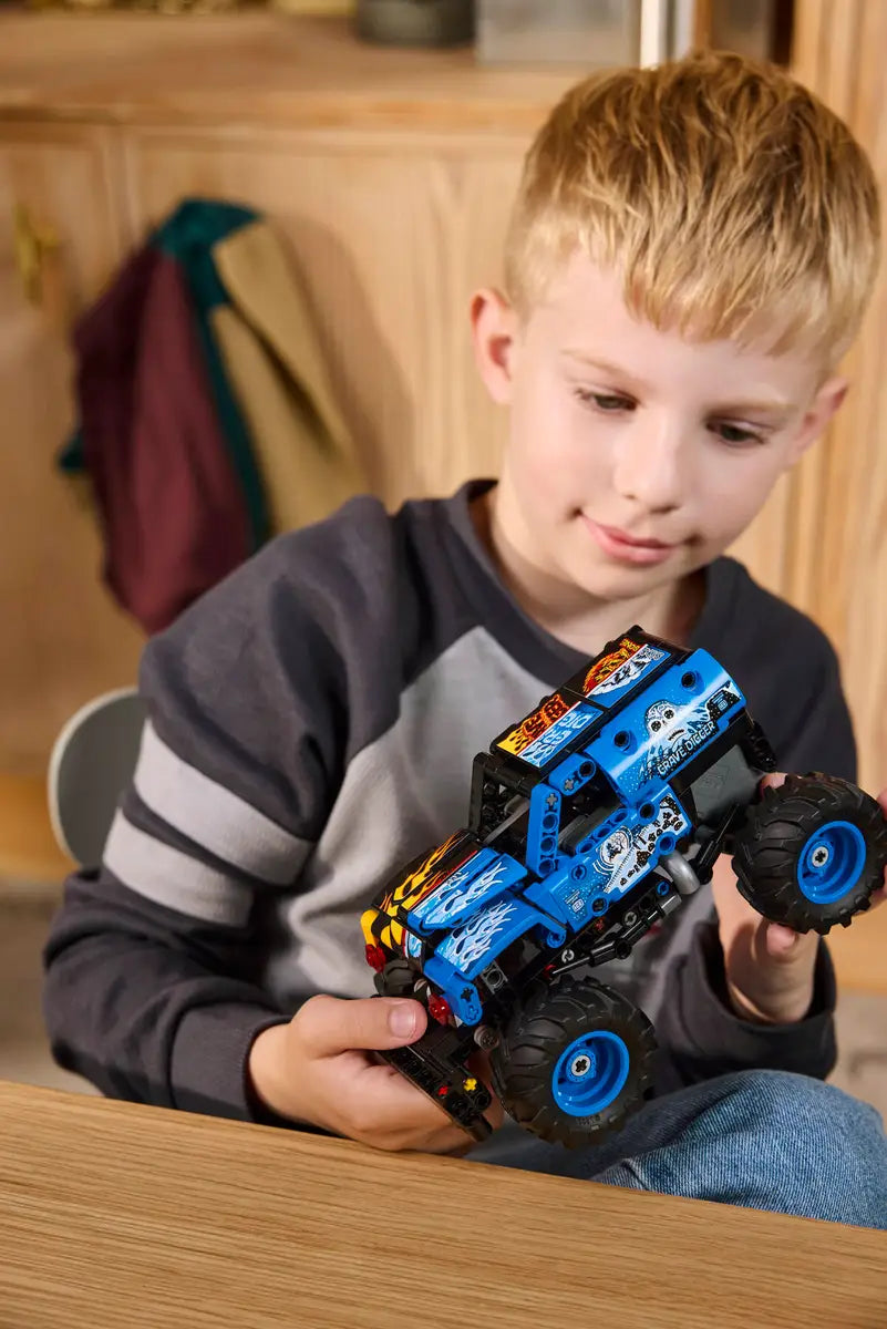 LEGO® Monster Jam™ Grave Digger™ Fire and Ice 42219 | Technic