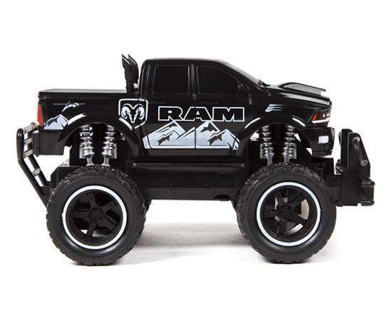 World Tech Toys Dodge Ram 2500 1:24 RTR Electric RC Monster Truck