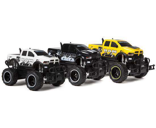 World Tech Toys Dodge Ram 2500 1:24 RTR Electric RC Monster Truck